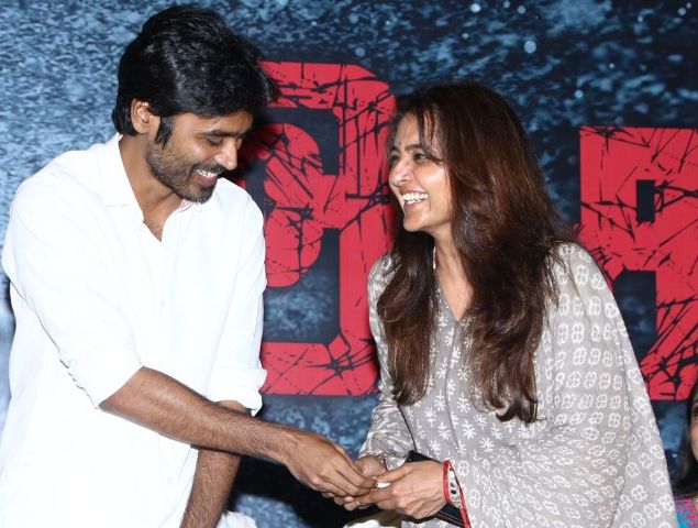 ஹீரோயின் வாங்க மறுத்த சம்பளப் பாக்கியை மேடையிலேயே கொடுத்து அசத்திய தயாரிப்பாளர் தாணு..!