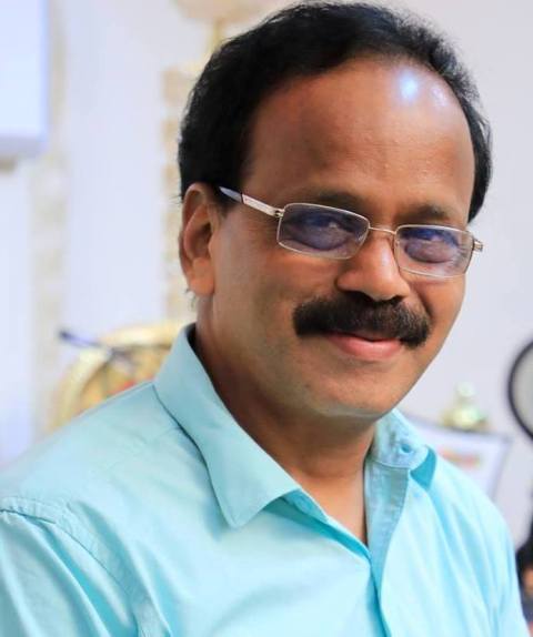 இயக்குநராகும் பிரபல தயாரிப்பாளர் தனஞ்செயன்…! 