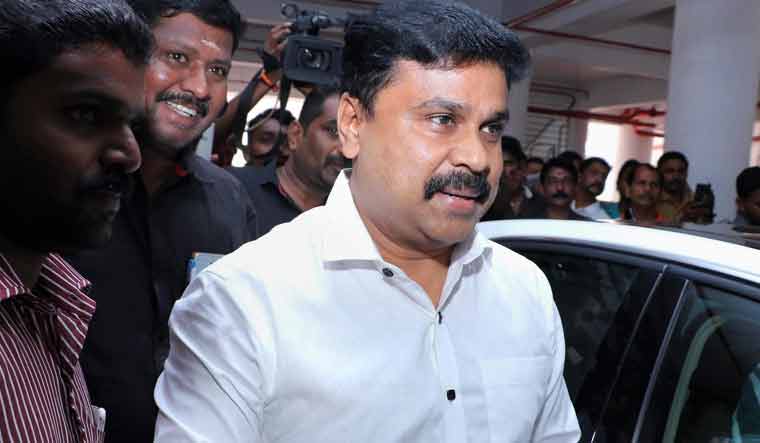 நடிகை கடத்தப்பட்ட வழக்கு-நடிகர் திலீப்பிற்கு சிக்கல் கூடுகிறது..!