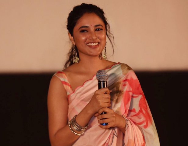 சூர்யாவுக்கு ‘நடிப்பு நாயகன்’ என்று பட்டம் கொடுத்த நாயகி..!