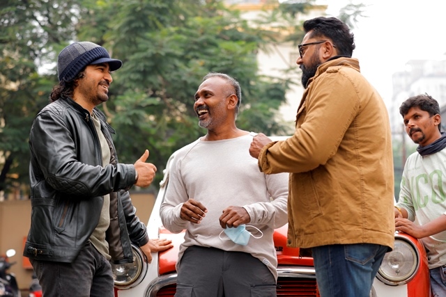 “’மழை பிடிக்காத மனிதன்’ படத்தின் ஒவ்வொரு கதாபாத்திரத்திலும் மர்மம்  இருக்கும்” –  இயக்குநர் விஜய் மில்டன்!