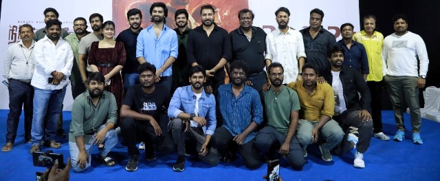 “எந்த ஜானரிலும் இந்தப் படத்தை அடக்க முடியாது” – ‘நிறங்கள் மூன்று’ படம் பற்றி அதர்வா பேச்சு!