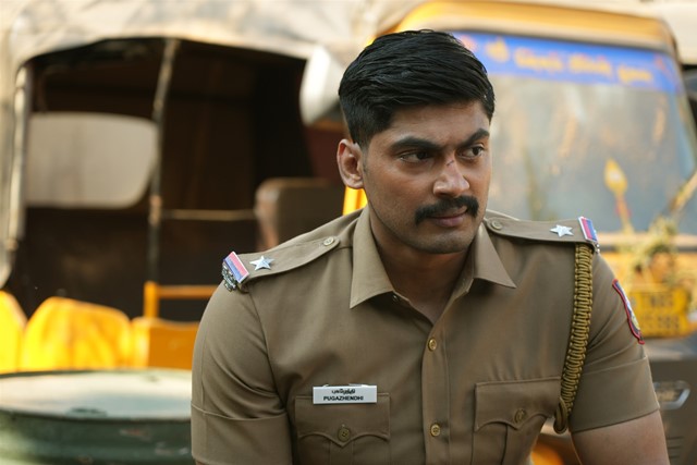 UPBEAT பிக்சர்ஸ் தயாரிப்பில் பிரம்மாண்டமாக உருவாகியிருக்கும் ‘சரண்டர் ‘ திரைப்படம்! 