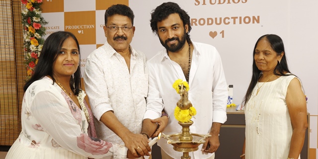 பிக்பாஸ் விக்ரமன் – சுப்ரிதா நடிக்கும் புதிய படம் பூஜையுடன் தொடங்கியது!
