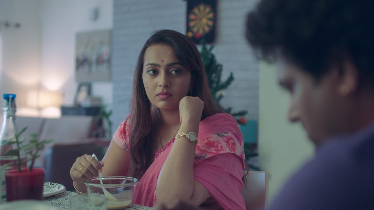 சைக்கலாஜிகல், டிராமா, திரில்லர் “கேம் ஆஃப் லோன்ஸ்” படம் அக்டோபர் 17-ல் வெளியாகிறது!