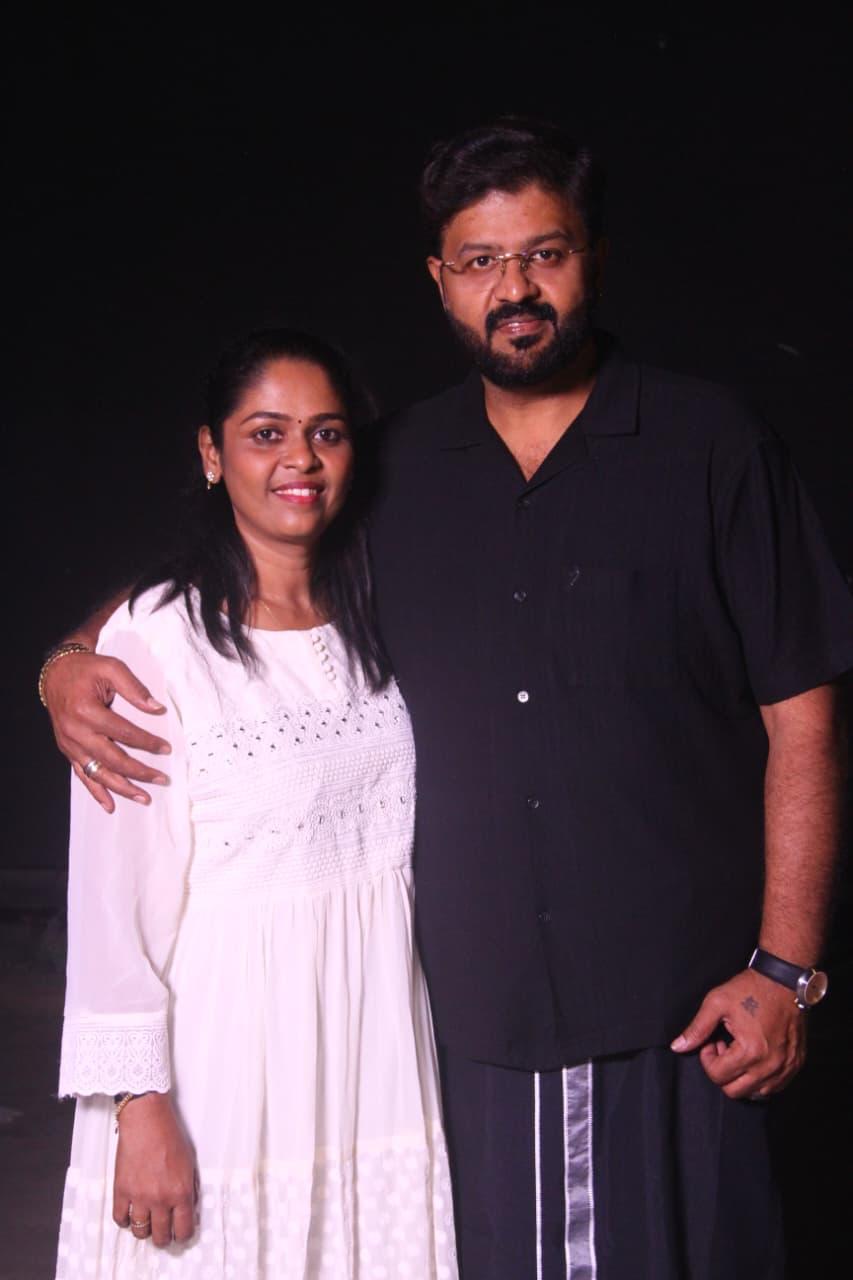புதிய இசை ஆல்பம் “காக்கும் வடிவேல்” வெளியானது…!