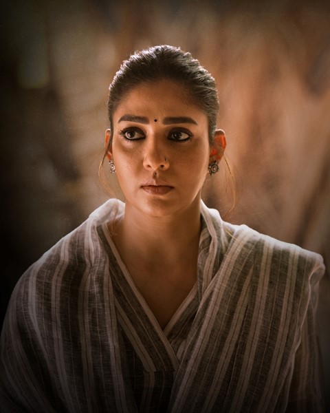 பெண்கள் தினத்தில் “பேட்ரியாட்”( Patriot) படத்திலிருந்து, நயன்தாராவின் சிறப்பு கேரக்டர் போஸ்டர் வெளியிடப்பட்டது!!