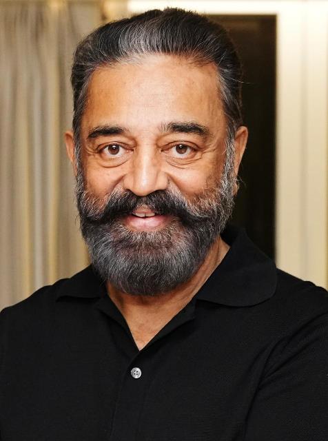 “பாரிஸ் காதலுக்கு அவசியமில்லை!” — திரைத்துறையின் வீண் ஆடம்பரங்களுக்கு எதிராக கமல்ஹாசன் கடும் எச்சரிக்கை