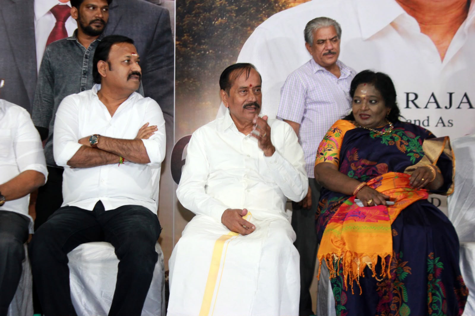 “சிவாஜி போல் எச்.ராஜா நடித்துள்ளார்” – ‘செய்; செய்யாதே’ பட இயக்குநர் பாராட்டு!