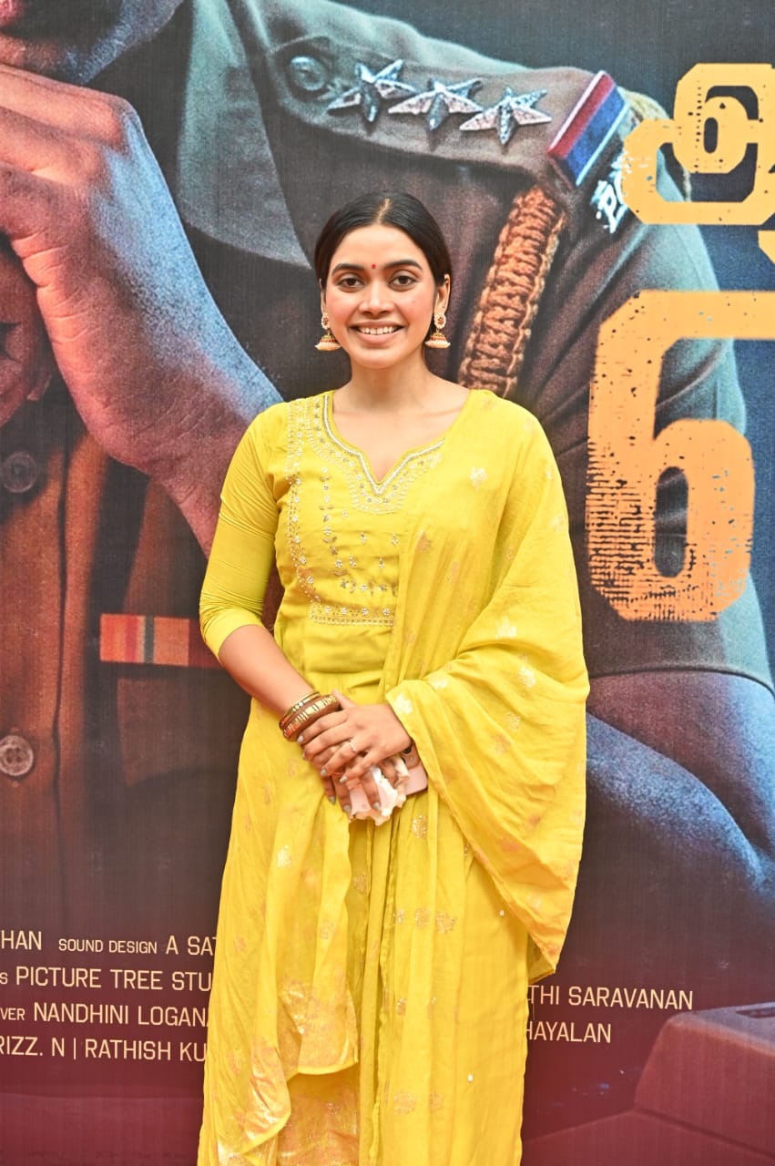 “‘தி டார்க் ஹெவன்’ படத்தை என் முதல் படம் என்று நான் பெருமையாகச் சொல்வேன்” : நடிகை தர்ஷிகா பேச்சு!