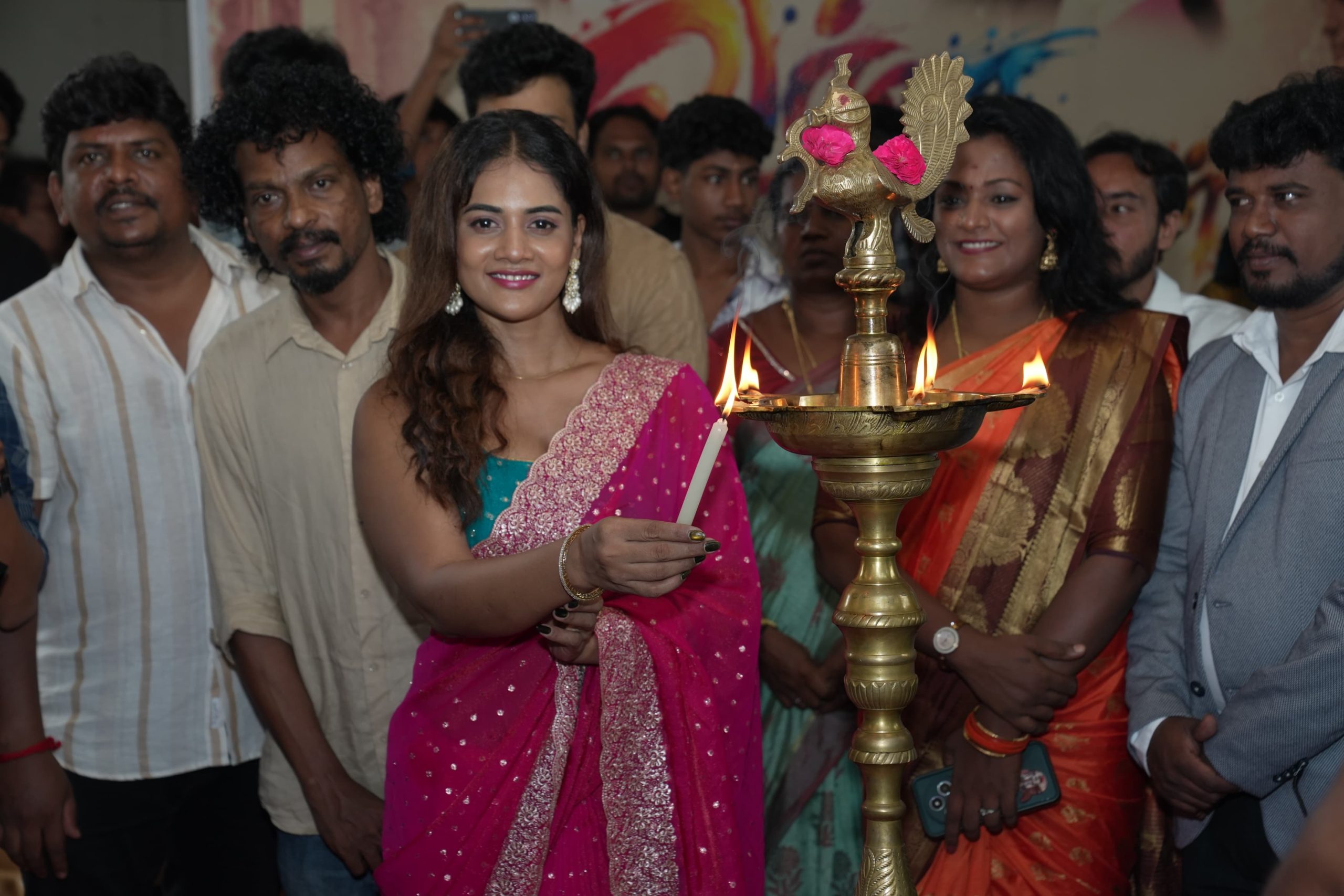 நகைச்சுவை, ஹாரர் கலந்த ஃபேன்டஸியாக உருவாகும் வெப் தொடர் “வர்ண கதைகள்”