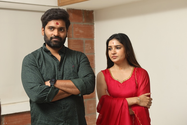 வெற்றி, வாணி போஜன் இணைந்து நடிக்கும் ‘ரேவன்’ திரைப்படம்!